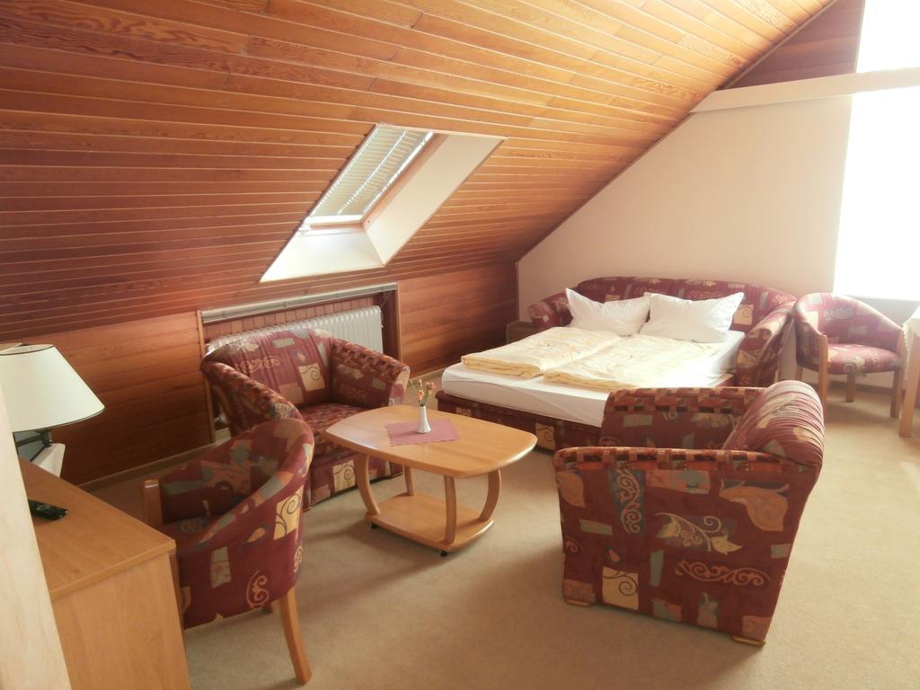Hotel Hasselbarth ブルク・アウフ・フェーマルン 部屋 写真
